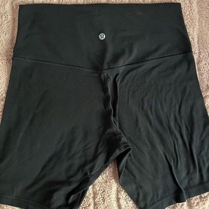 lululemon Align™ High-Rise Short 6"